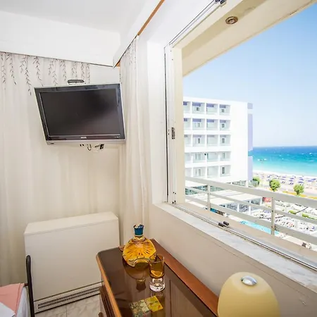 דירה Eleni's Sea View *