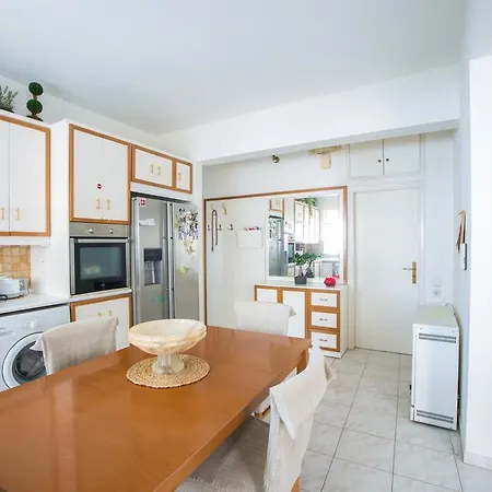 Eleni's Sea View דירה *